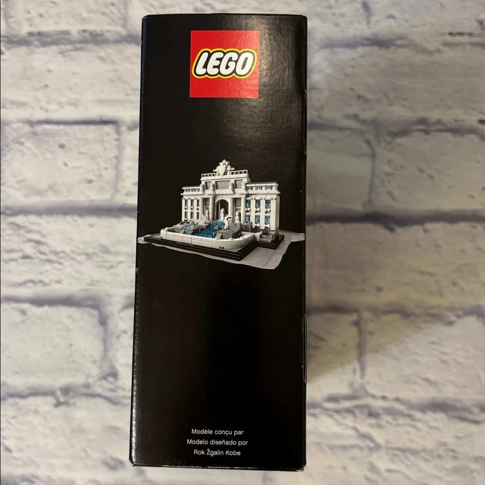 LEGO Architecture 21020 Trevi Fountain Retired Set NEW In Sealed Box NWT